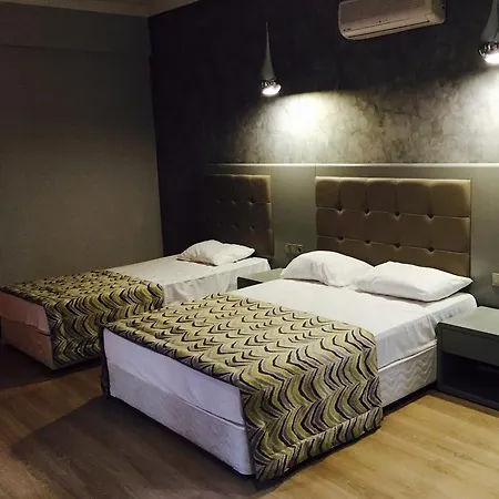 ホテル Pasa Garden マルマリス