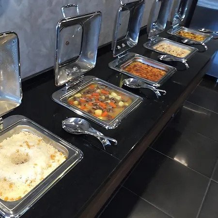 ホテル Pasa Garden マルマリス