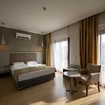 Pasa Garden Hotel 3*