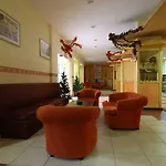 Pasa Garden 酒店 马尔马里斯