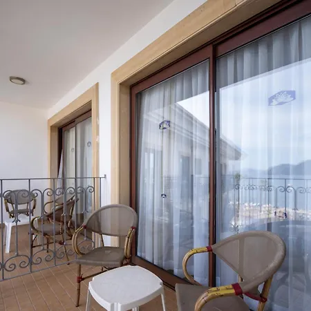 Hotel Pasa Garden 3*