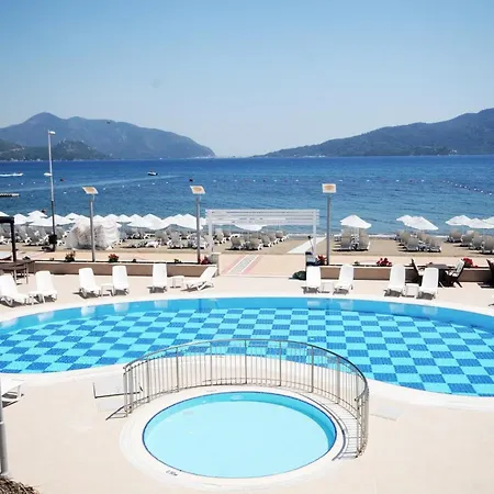 Hotel Pasa Garden 3*